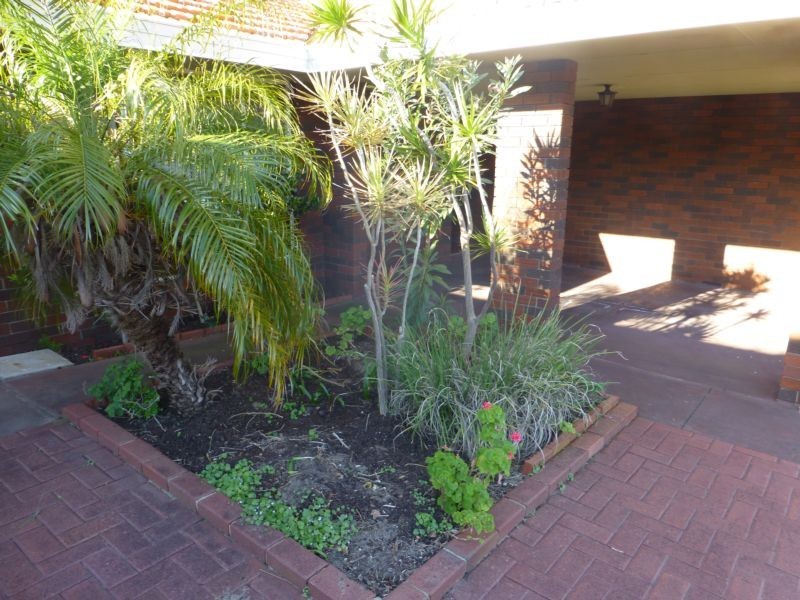 9A Melview Court, Melville WA 6156