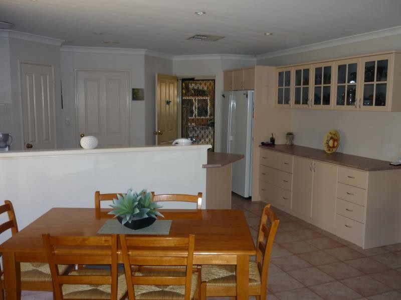 4 Plum Place, Spearwood WA 6163