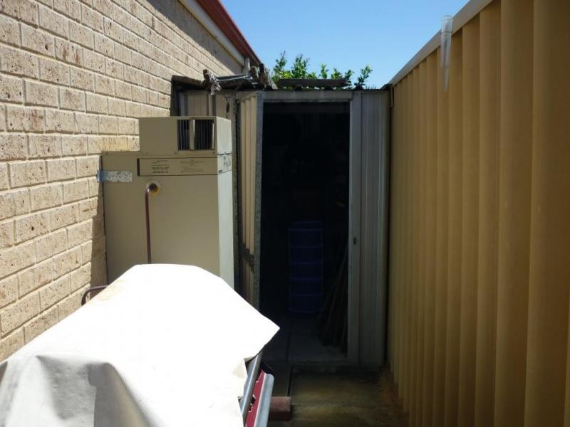 4 Plum Place, Spearwood WA 6163