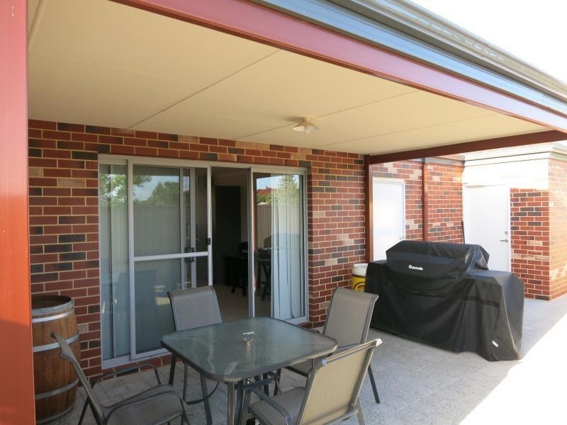 21B Recreation Road, Hamilton Hill WA 6163