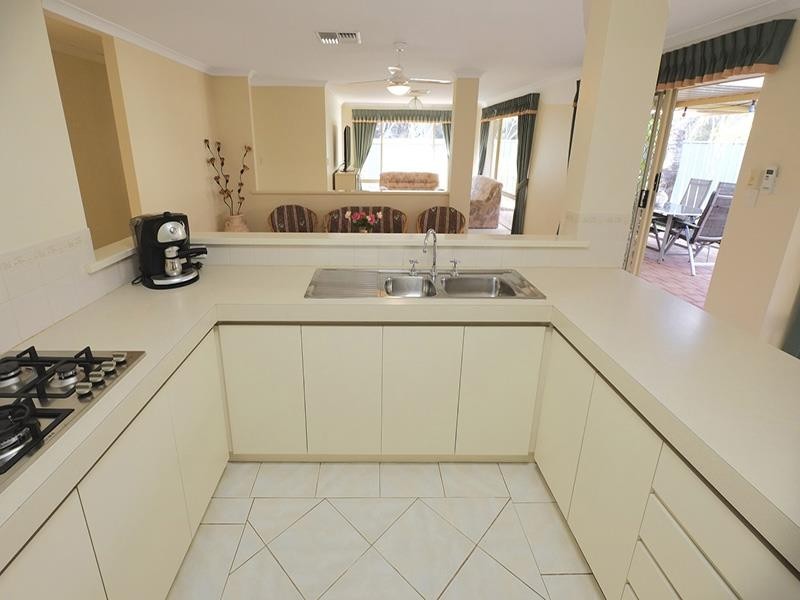 21 Blato Place, Spearwood WA 6163