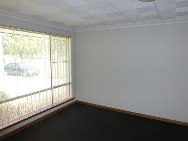 145 Hamilton Road, Spearwood WA 6163