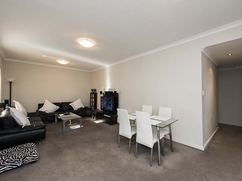 36-6 Ibera Way, Success WA 6164