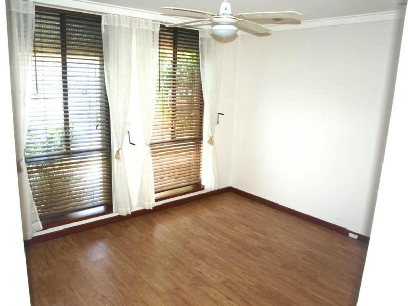 5 AUMERLE WAY, Spearwood WA 6163