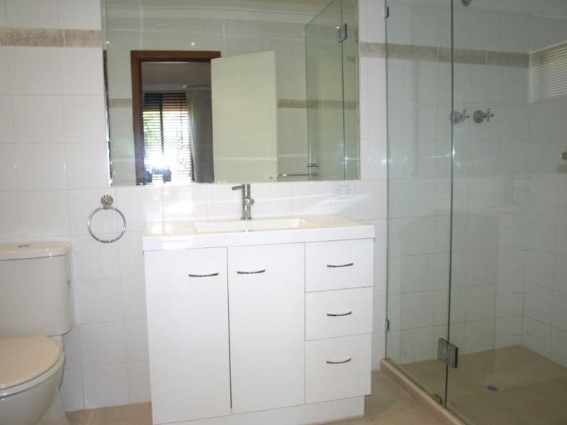 5 AUMERLE WAY, Spearwood WA 6163