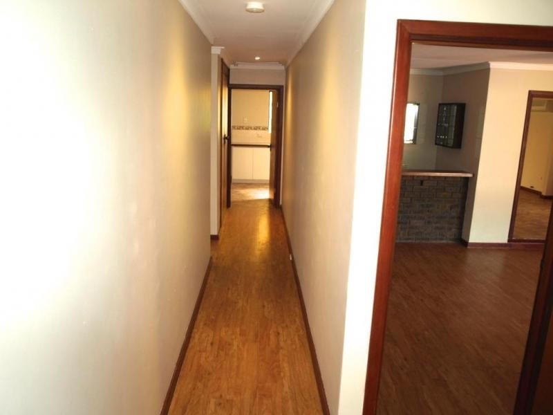 5 AUMERLE WAY, Spearwood WA 6163