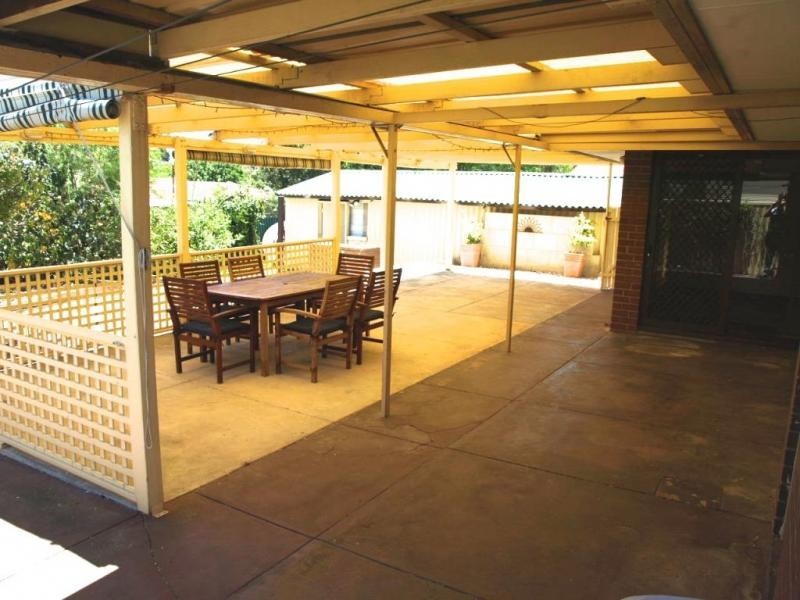 5 AUMERLE WAY, Spearwood WA 6163