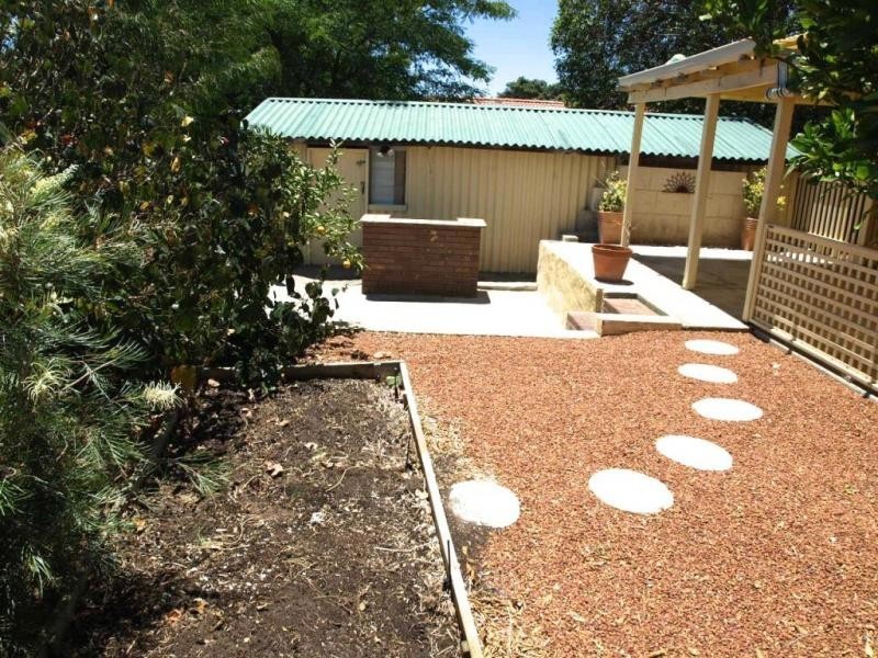 5 AUMERLE WAY, Spearwood WA 6163