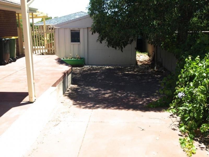 5 AUMERLE WAY, Spearwood WA 6163