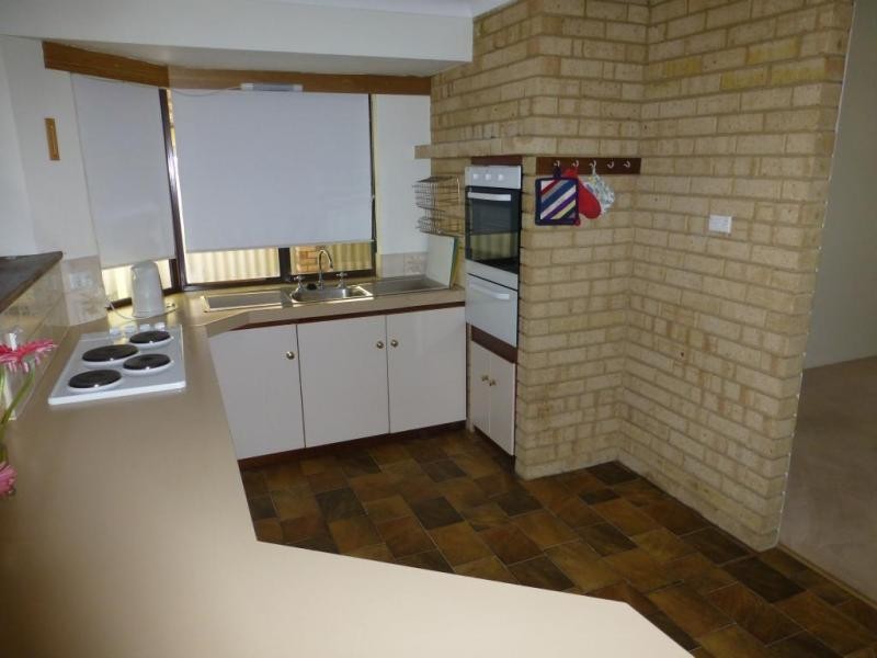 26 Marlene Way, Bibra Lake WA 6163