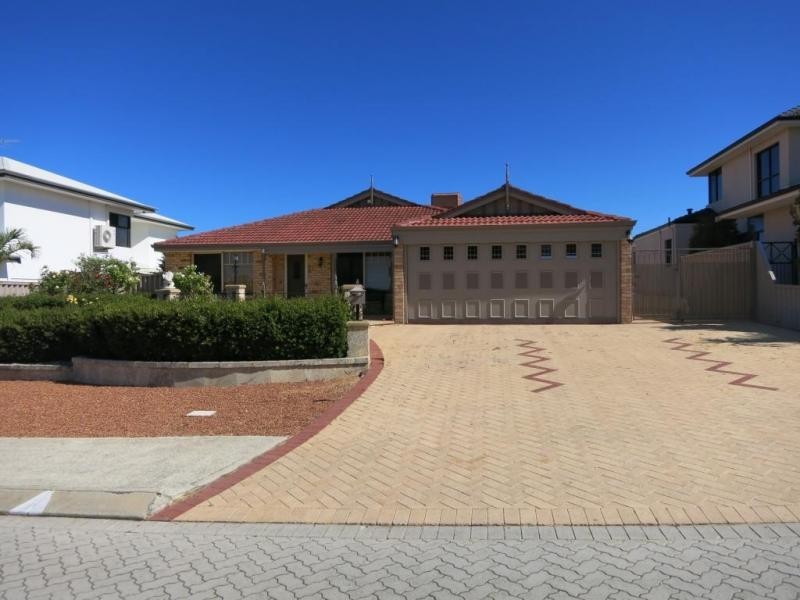 9 Geordie Court, Coogee WA 6166