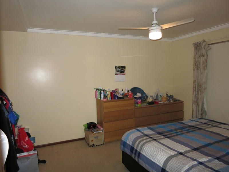 19 Thackeray Street, Spearwood WA 6163