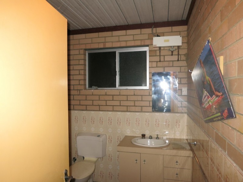 19 Thackeray Street, Spearwood WA 6163