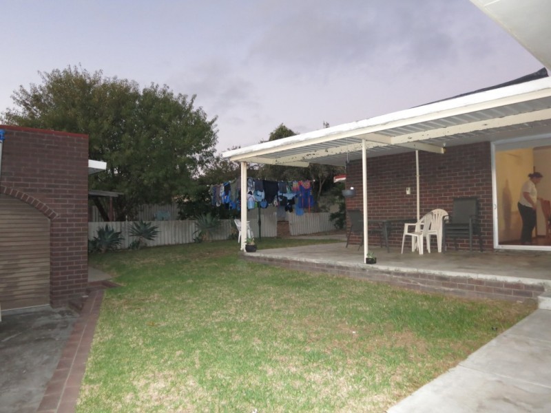 19 Thackeray Street, Spearwood WA 6163