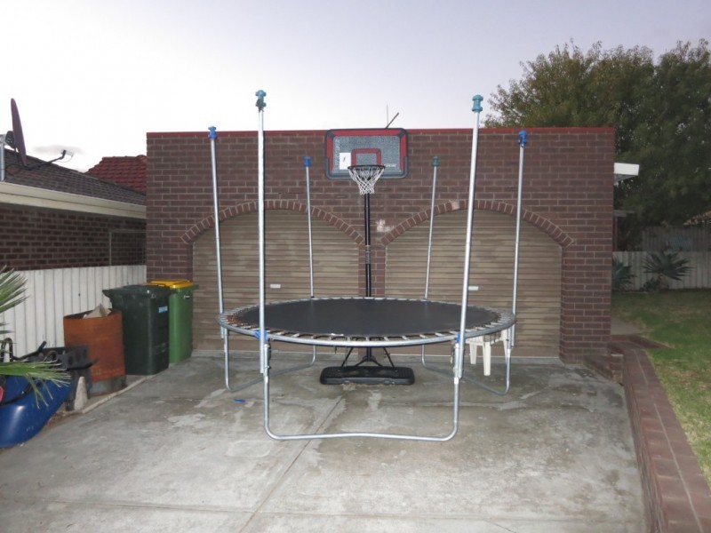 19 Thackeray Street, Spearwood WA 6163