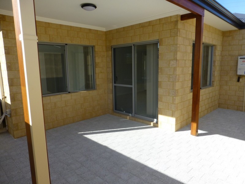 2-385 Rockingham Road, Spearwood WA 6163