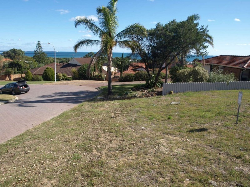 9 ANITRA CT, Coogee WA 6166