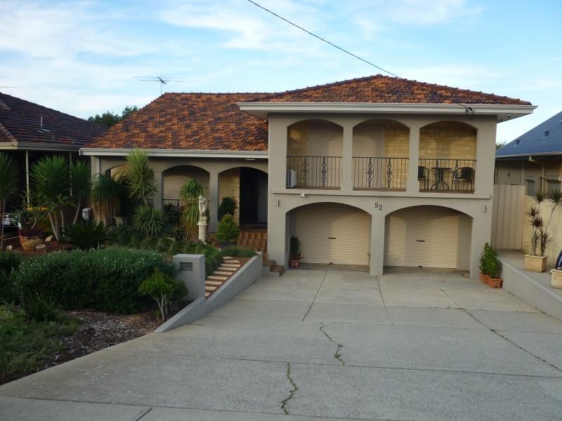 92 Hamilton Road, Spearwood WA 6163