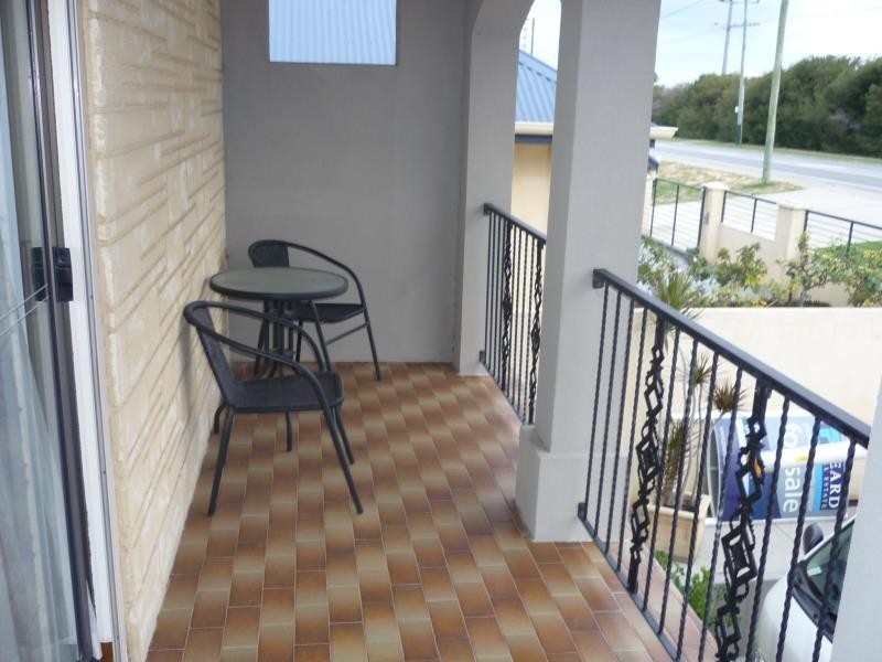 92 Hamilton Road, Spearwood WA 6163