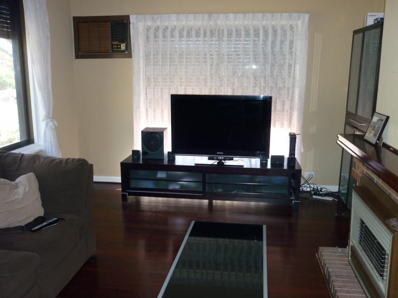 2 Tonkin Road, Hilton WA 6163