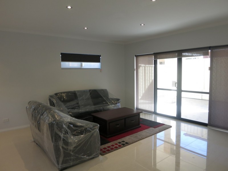 271 Spearwood Avenue, Spearwood WA 6163