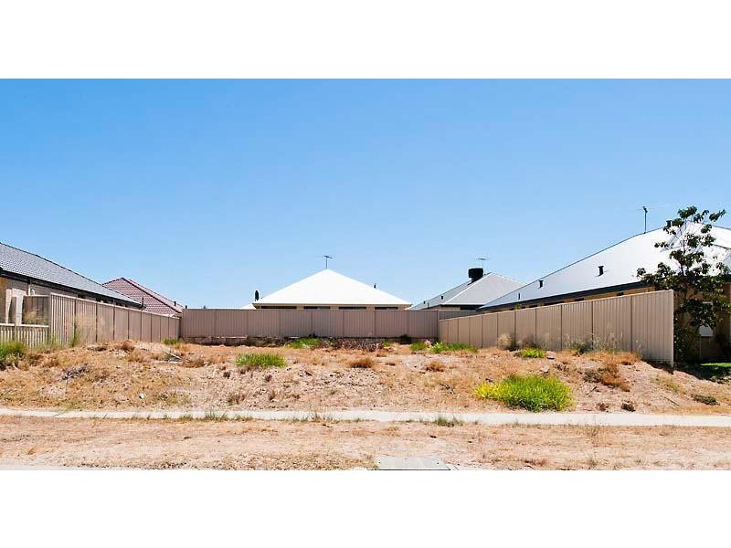 30 SURF Dr, Secret Harbour WA 6173