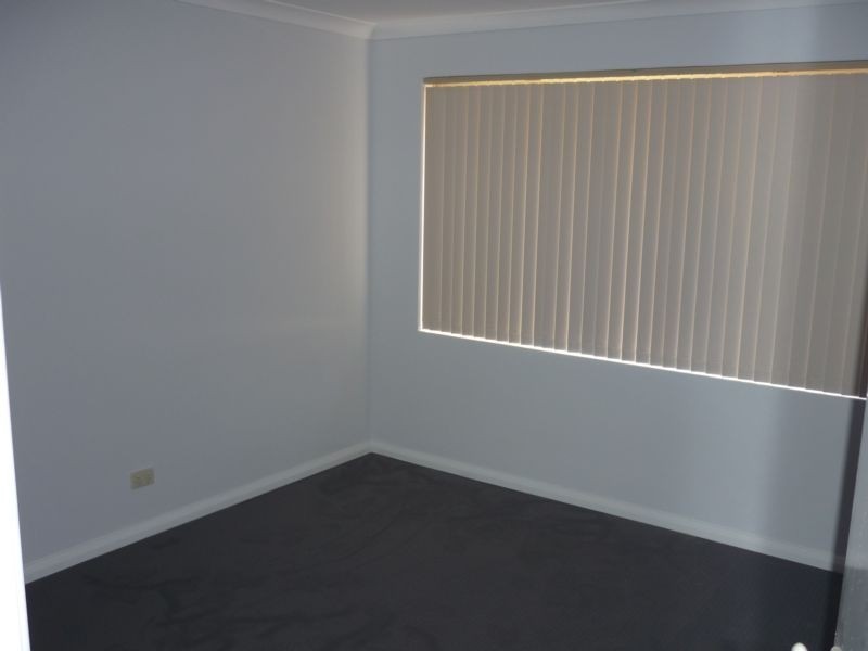 8B Bacich Mews, Munster WA 6166