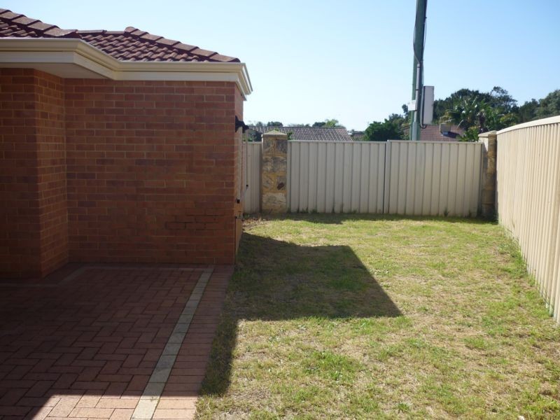 8B Bacich Mews, Munster WA 6166