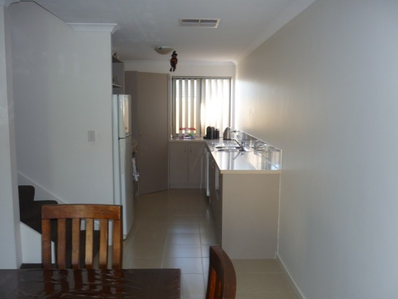 6A March Street, Spearwood WA 6163