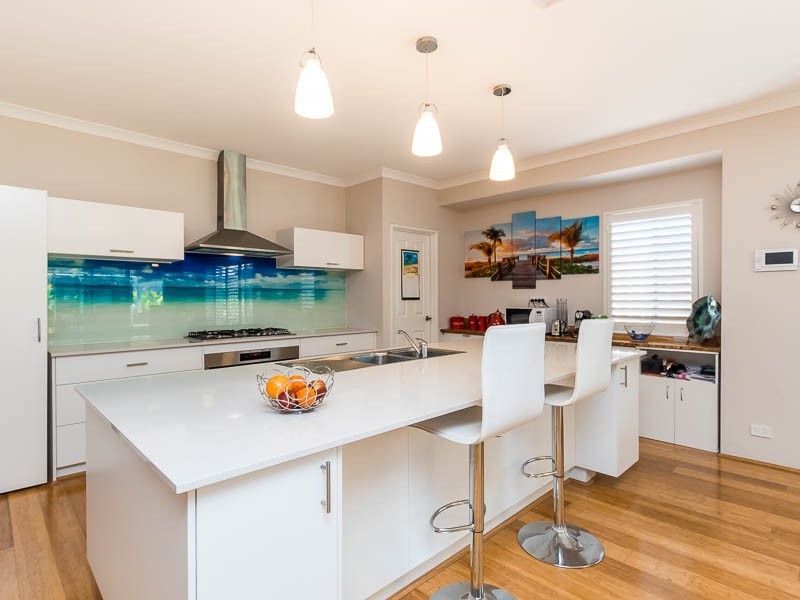 28 SPLASH TCE, Munster WA 6166