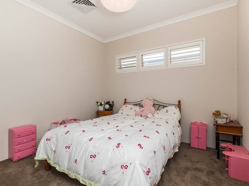 28 SPLASH TCE, Munster WA 6166