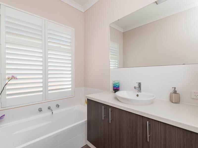 28 SPLASH TCE, Munster WA 6166