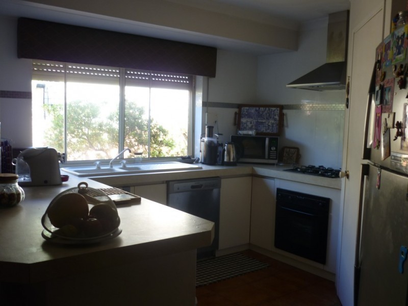 24 Stratton Street, Hamilton Hill WA 6163