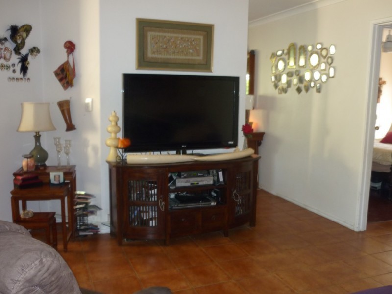 24 Stratton Street, Hamilton Hill WA 6163