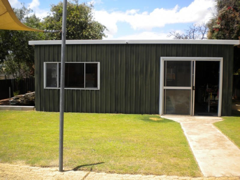 32 Ionesco Street, Spearwood WA 6163