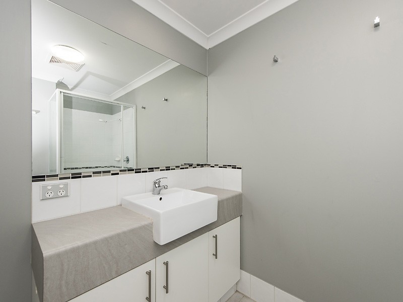 24-30 Malata Cresent, Success WA 6164