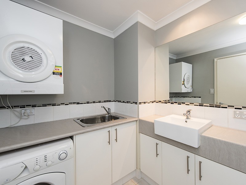 24-30 Malata Cresent, Success WA 6164