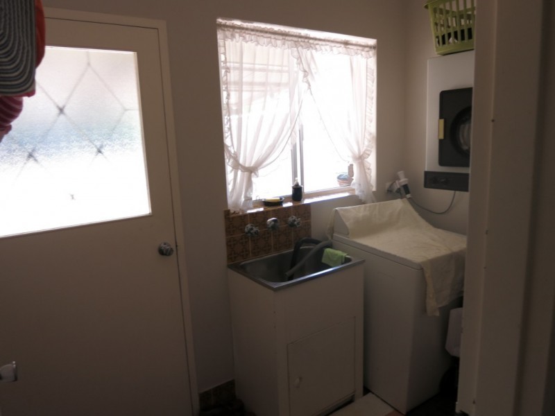 9A Melview Court, Melville WA 6156