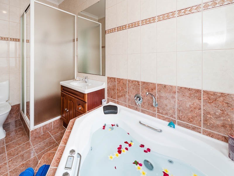 6 STRATTON ST, Hamilton Hill WA 6163