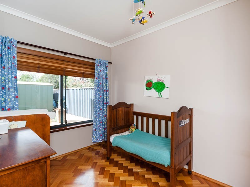 6 STRATTON ST, Hamilton Hill WA 6163