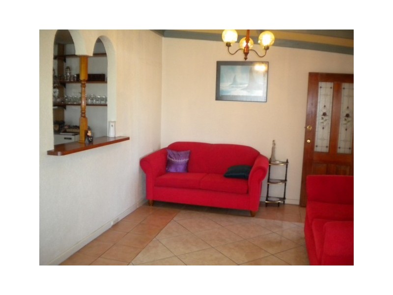 17 Wheeler Road, Hamilton Hill WA 6163