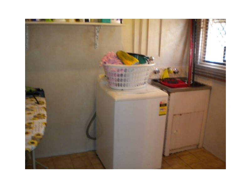 17 Wheeler Road, Hamilton Hill WA 6163