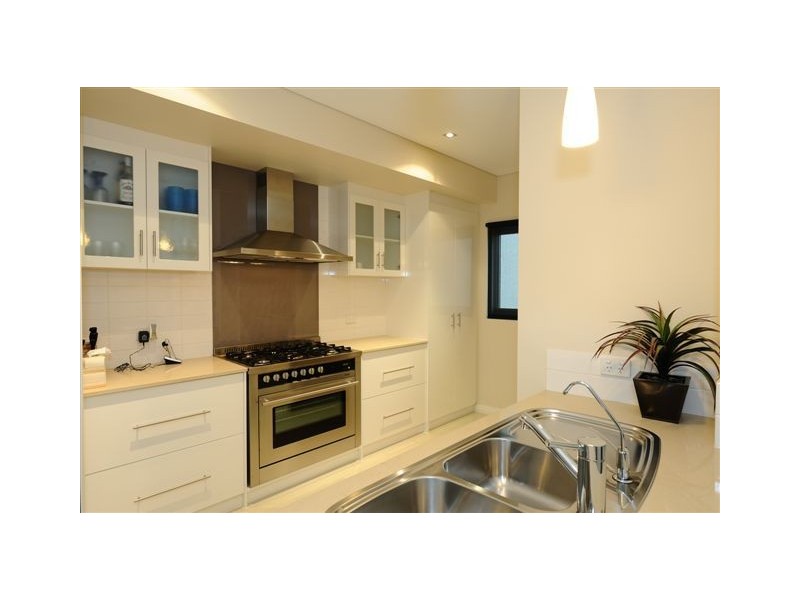 10-61 Rockingham Beach Road, Rockingham WA 6168