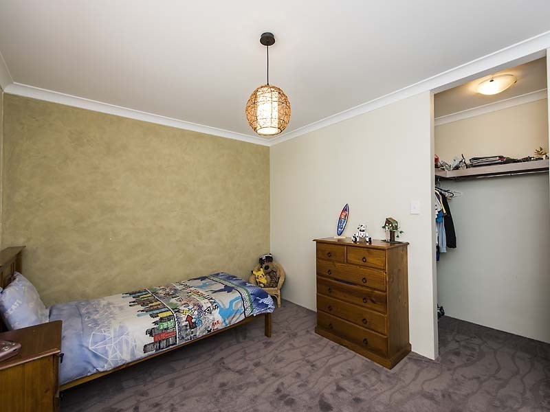 43 West Churchill Avenue, Munster WA 6166