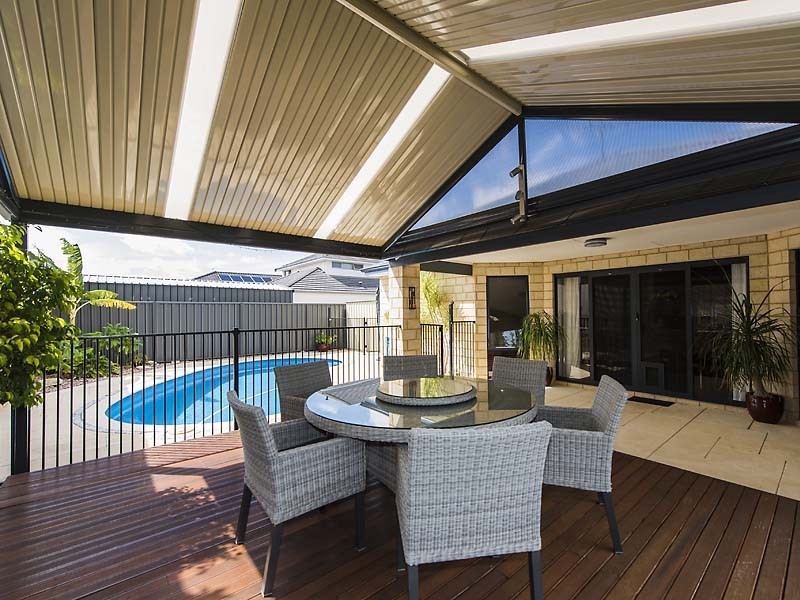 43 West Churchill Avenue, Munster WA 6166