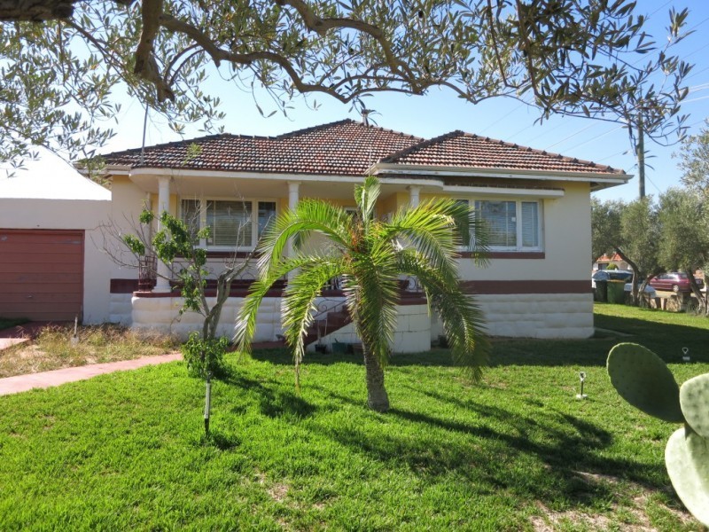 38 Hamilton Road, Hamilton Hill WA 6163