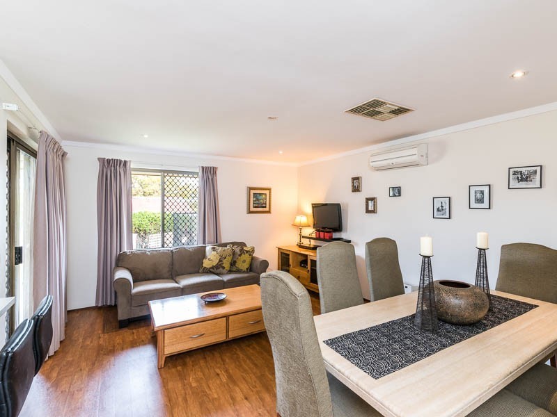 10 AUSTEN ST, Munster WA 6166