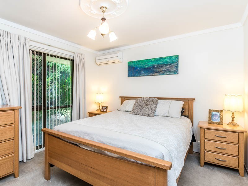 10 AUSTEN ST, Munster WA 6166