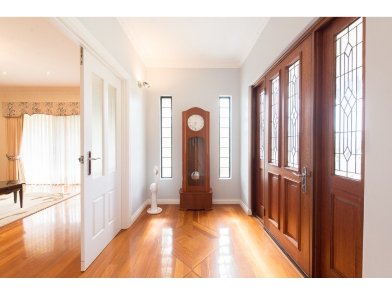 12C Sumich Gardens, Coogee WA 6166