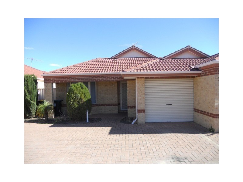 2/453 Rockingham Road, Spearwood WA 6163